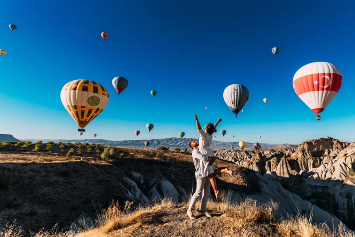 Tour de Luna de Miel en Capadocia: Una Experiencia de Cuento de Hadas
